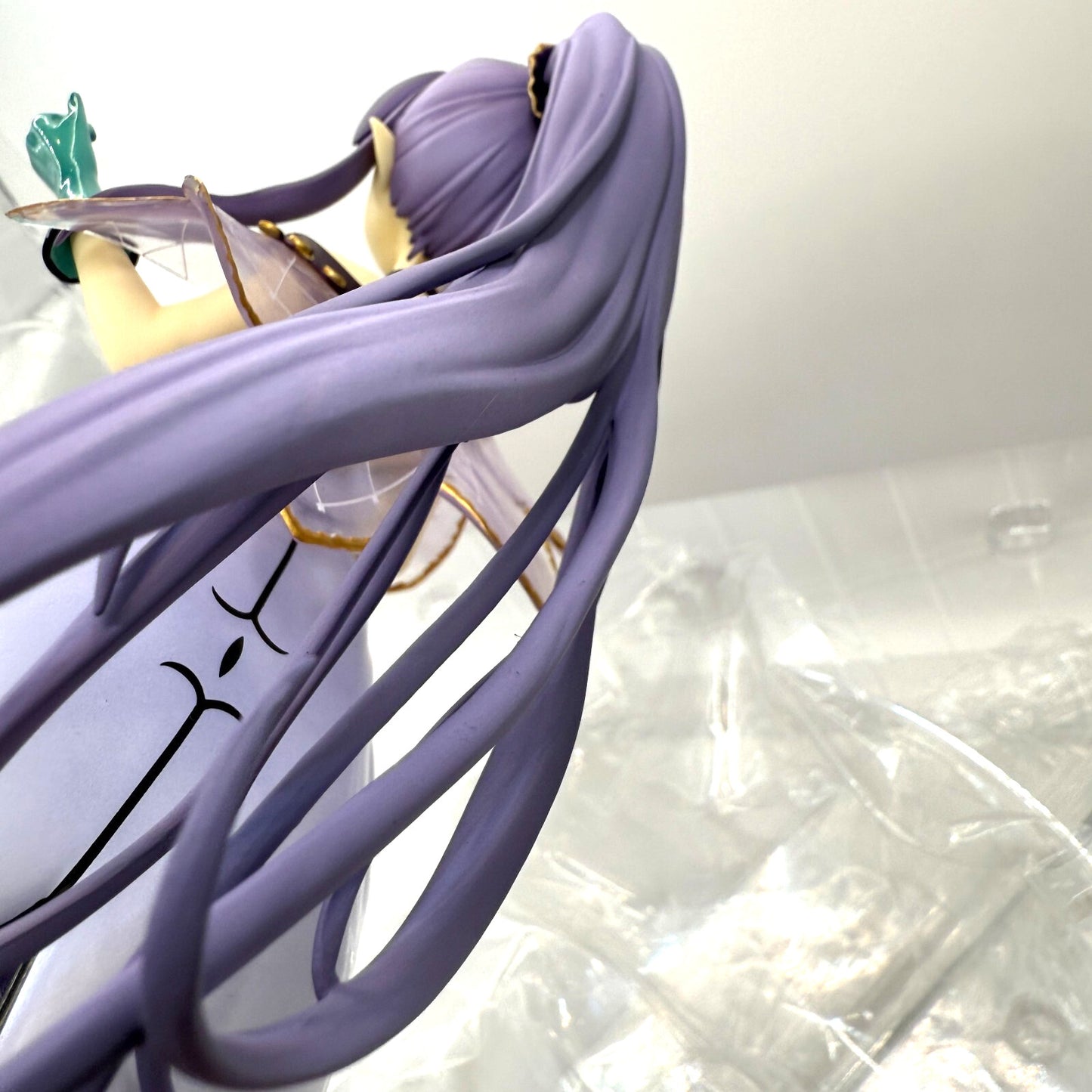 Fate/Grand Order Caster/Media Lily 1/7 figure FGO Fedex used 